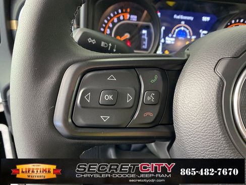 New 2026 Jeep Gladiator Sport image 15