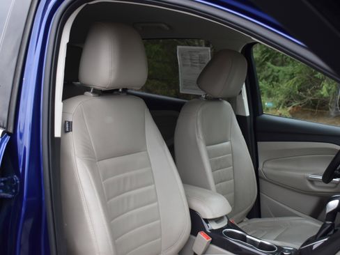 Used 2014 Ford Escape Titanium image 22