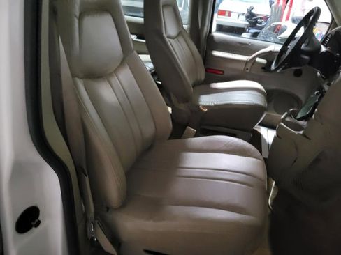 Used 1999 Chevrolet Astro 2WD image 16