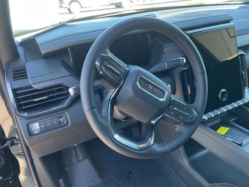 Used 2025 GMC Acadia AT4 w/ LPO, Floor Liner Package image 8