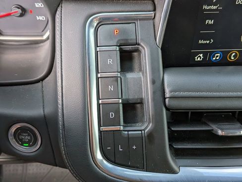 Used 2021 Chevrolet Tahoe Z71 image 22