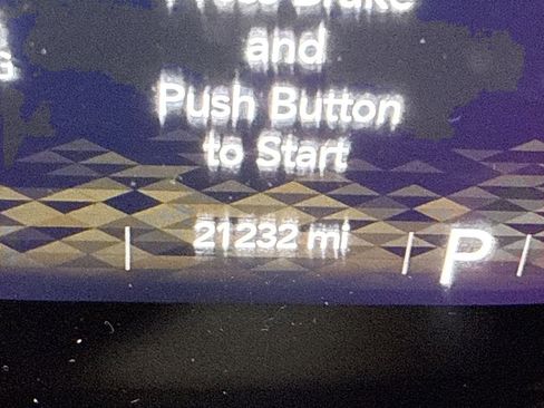 Used 2023 Jeep Wrangler Unlimited w/ Cold Weather Group image 5