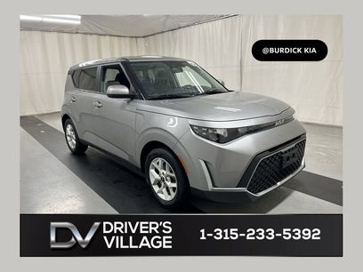 Used 2023 Kia Soul LX w/ LX Technology Package