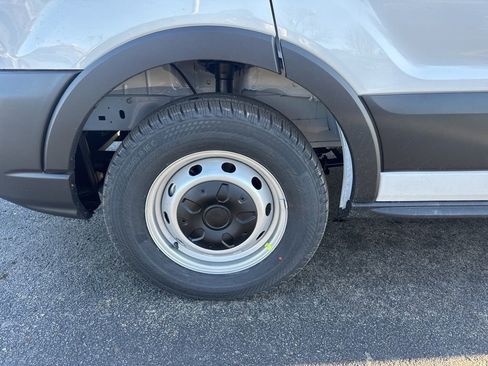 New 2026 Ford Transit 250 148 Medium Roof image 11