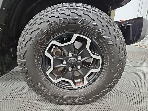 Used 2022 Jeep Gladiator Rubicon w/ Cold Weather Group image 44