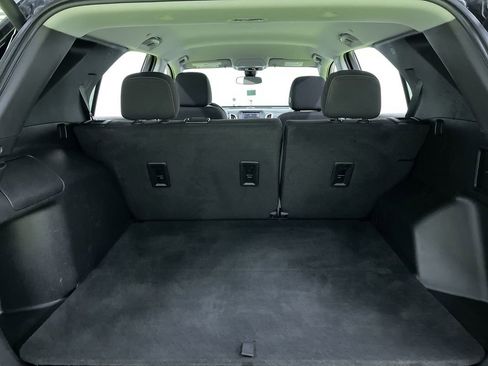 Used 2023 Chevrolet Equinox LT w/ Driver Convenience Package image 26