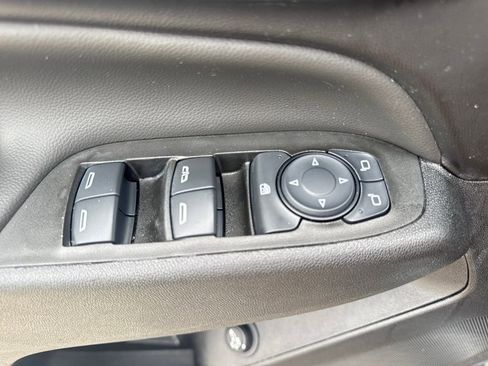 Used 2024 Chevrolet Equinox LT image 20