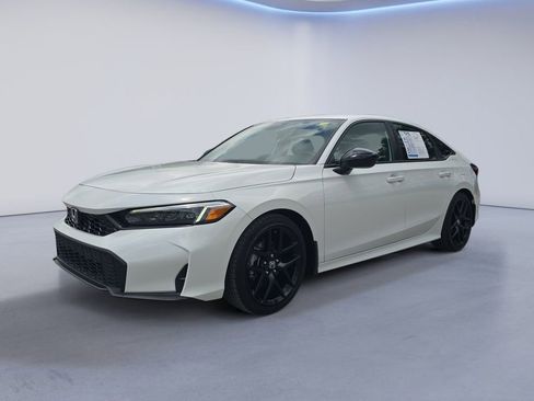 Used 2025 Honda Civic Sport image 1