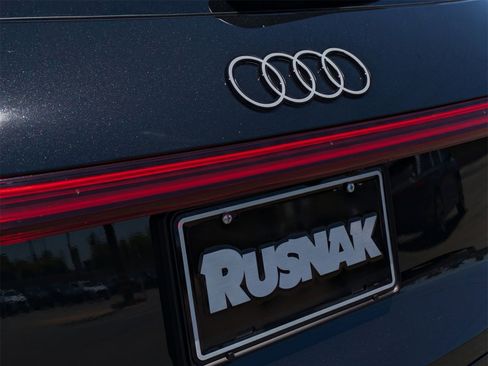 New 2025 Audi Q5 2.0T Premium Plus image 15