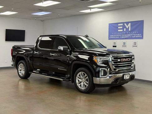 Used 2020 GMC Sierra 1500 SLT w/ SLT Premium Plus Package AWD/4WD image 2