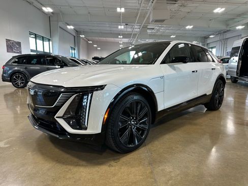 Used 2024 Cadillac Lyriq Sport w/ Nappa Leather Package image 3