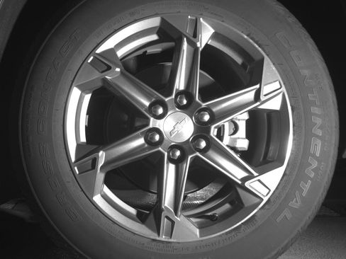 Used 2025 Chevrolet Blazer LT FWD image 14