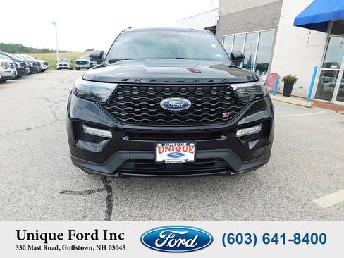 Used 2020 Ford Explorer ST w/ Premium Technology Package image 2
