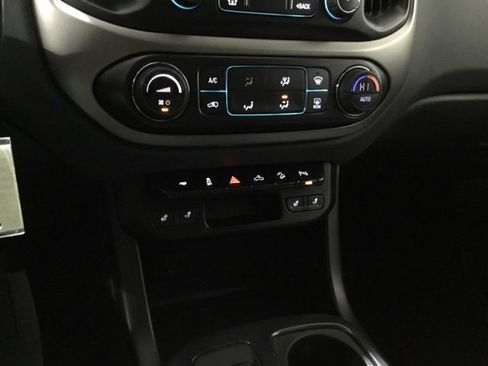 Used 2022 Chevrolet Colorado Z71 image 33