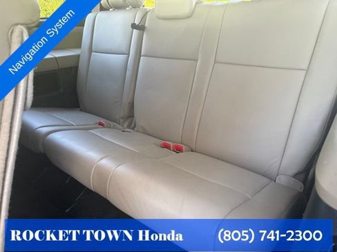 Used 2017 Toyota Sequoia Limited w/ Safety & Convenience Package AWD/4WD image 17