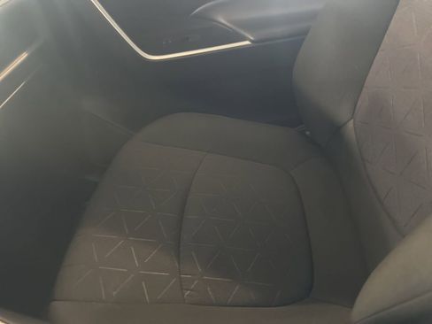 Used 2023 Toyota RAV4 XLE image 13