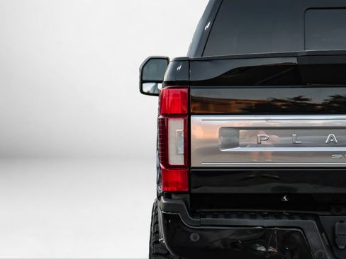 Used 2020 Ford F250 Platinum w/ FX4 Off-Road Package image 54