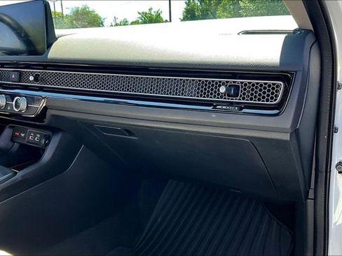 Used 2023 Honda Civic Touring image 24