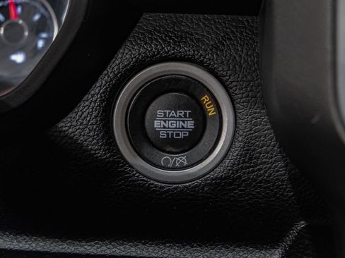 Used 2024 RAM 2500 Big Horn AWD/4WD image 21
