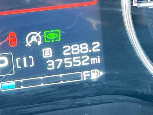 Used 2022 Subaru Forester Touring image 12