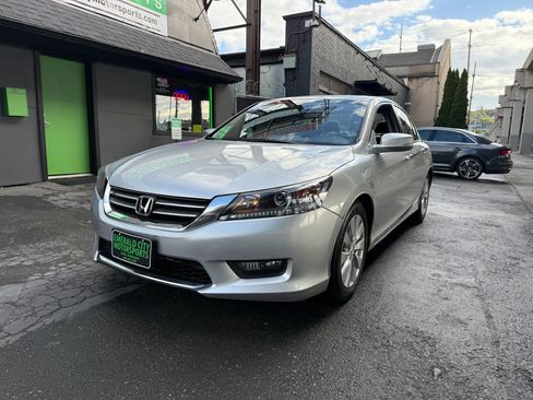 Used 2015 Honda Accord EX-L image 1