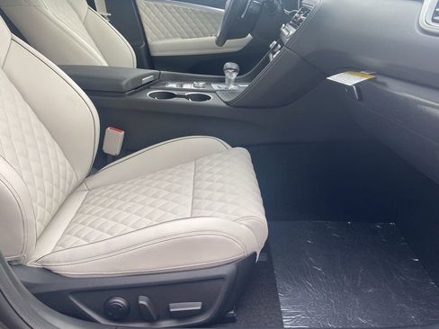 New 2025 Genesis G70 3.3T Advanced w/ Sport Prestige Package image 14