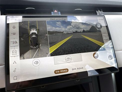 New 2025 Land Rover Discovery Sport S image 22