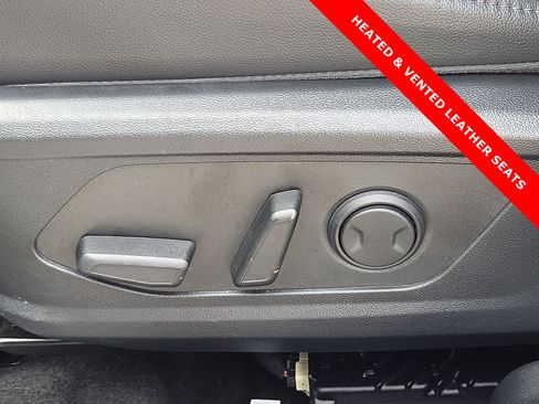 Used 2024 Hyundai Santa Cruz Limited AWD/4WD image 14