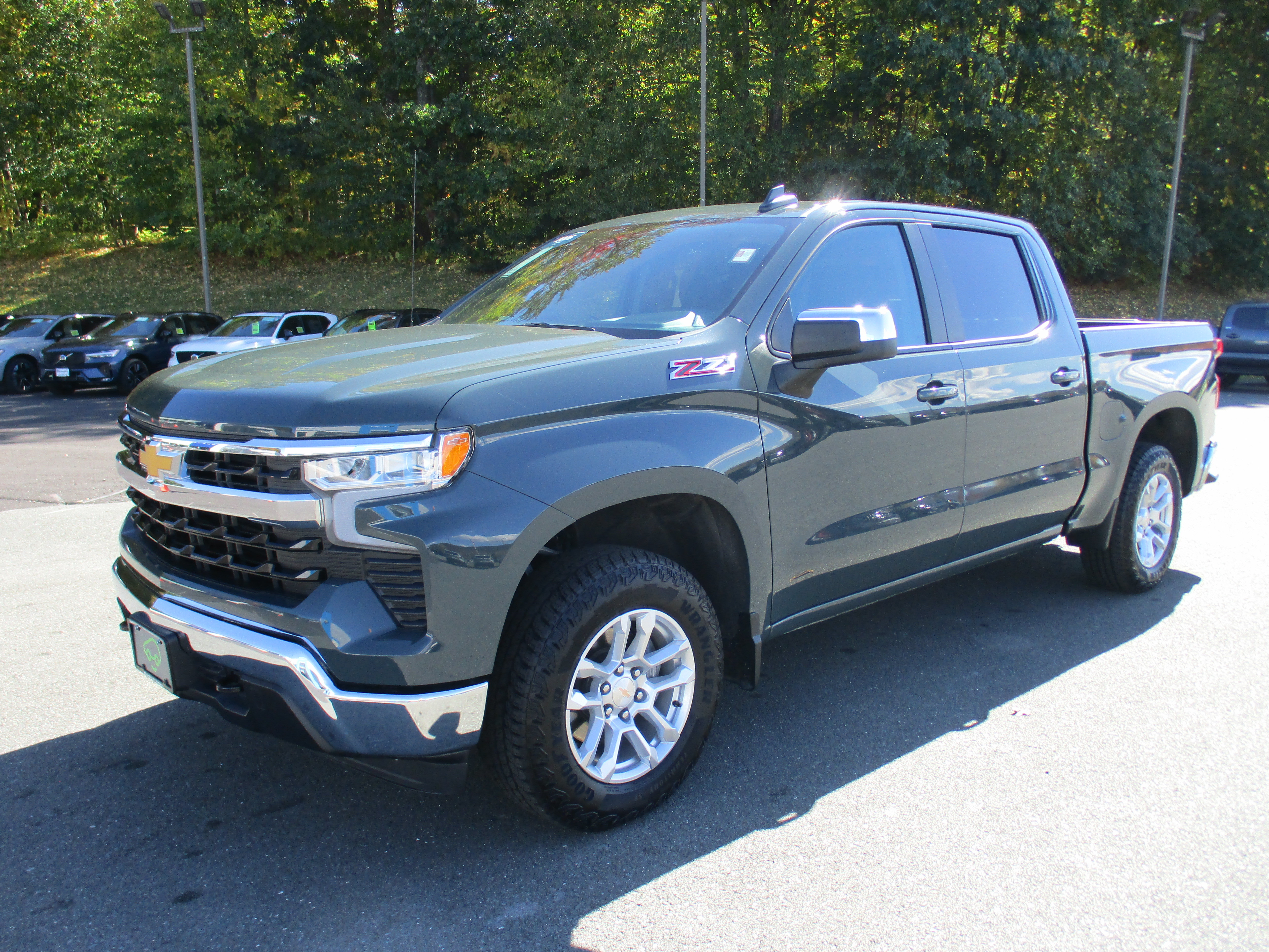 Used 2026 Chevrolet Silverado 1500 LT AWD/4WD image 1