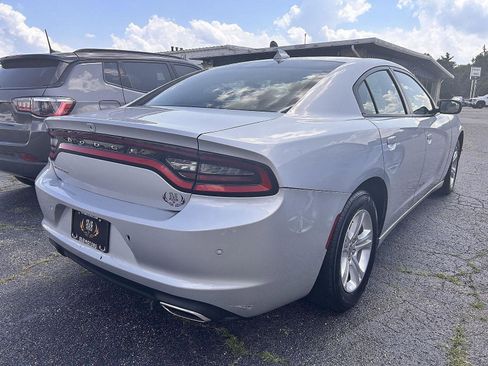 Used 2023 Dodge Charger SXT image 9