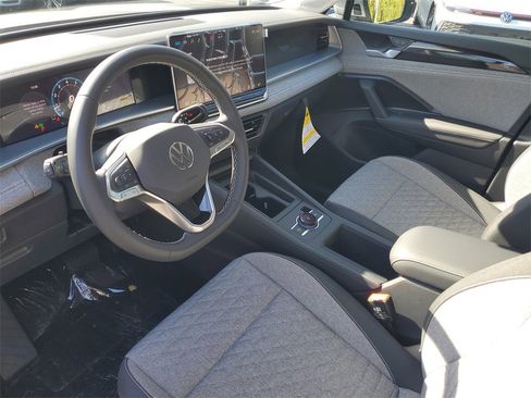 New 2026 Volkswagen Tiguan S image 19