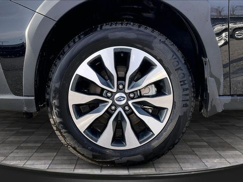 Certified 2025 Subaru Outback Limited w/ Popular Package #2 image 8