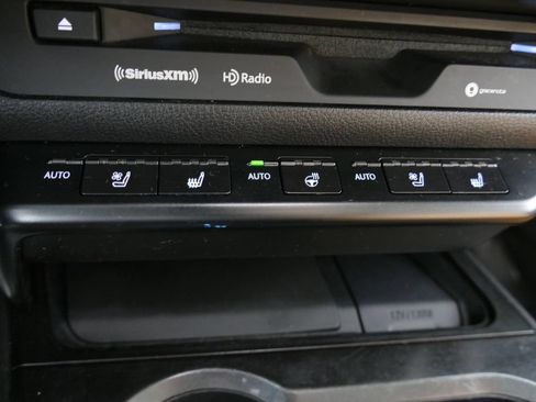 Used 2019 Lexus UX 250h w/ Premium Package AWD/4WD image 15