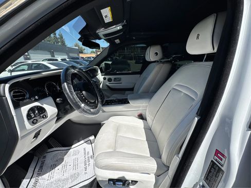 Used 2019 Rolls-Royce Cullinan image 9