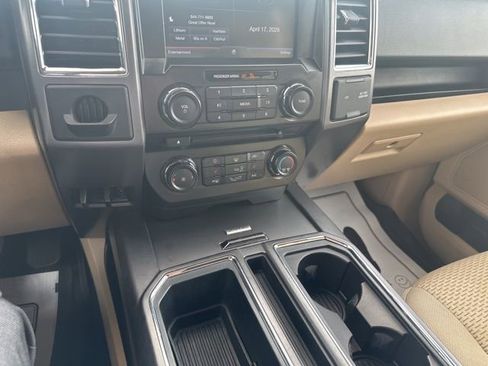 Used 2015 Ford F150 XLT w/ Equipment Group 302A Luxury image 42