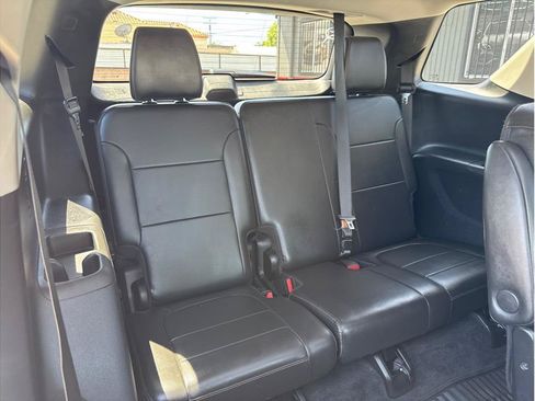 Used 2020 Chevrolet Traverse Premier w/ Redline Edition FWD image 27