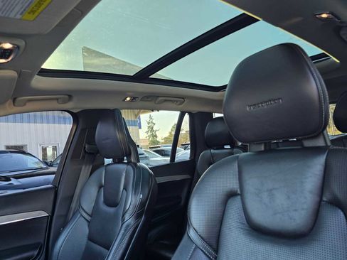 Used 2020 Volvo XC90 T8 Inscription image 24