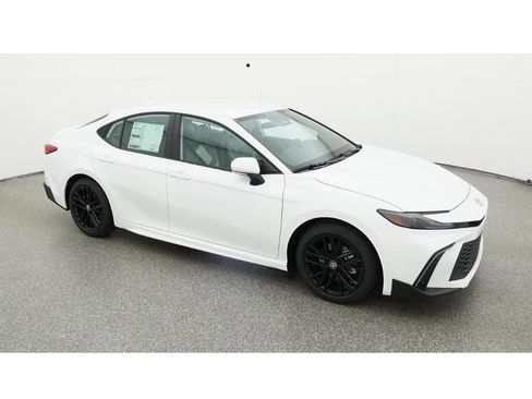 New 2026 Toyota Camry SE FWD image 12