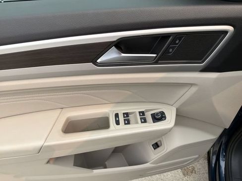 Used 2023 Volkswagen Atlas SE FWD image 15