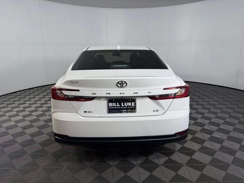 Used 2025 Toyota Camry LE FWD image 8