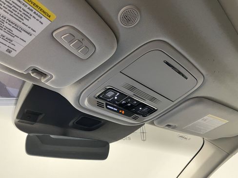 Used 2025 Lincoln Aviator AWD w/ Jet Appearance Package image 8