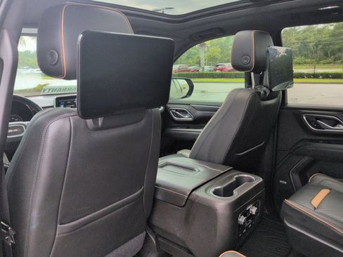 Used 2021 GMC Yukon AT4 w/ AT4 Premium Plus Package AWD/4WD image 16