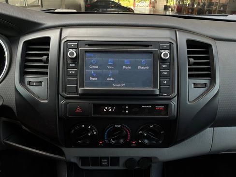 Used 2014 Toyota Tacoma PreRunner w/ Convenience Package RWD image 23