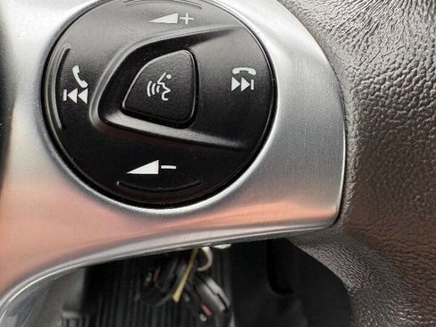 Used 2019 Ford Transit 150 XLT image 20