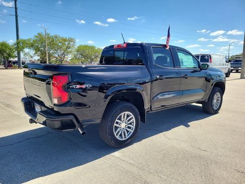 New 2026 Chevrolet Colorado LT w/ Advanced Trailering Package AWD/4WD image 2