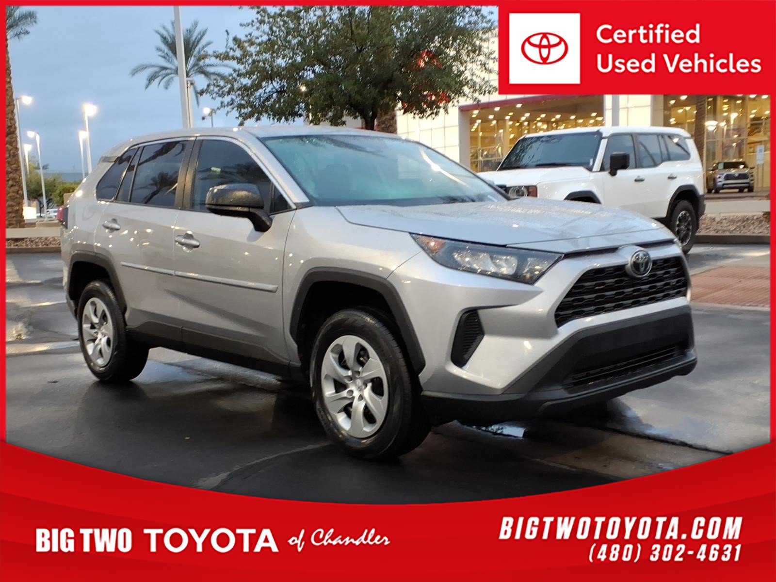 Certified 2022 Toyota RAV4 LE FWD image 1