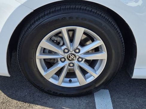 Used 2025 Toyota Camry LE image 12