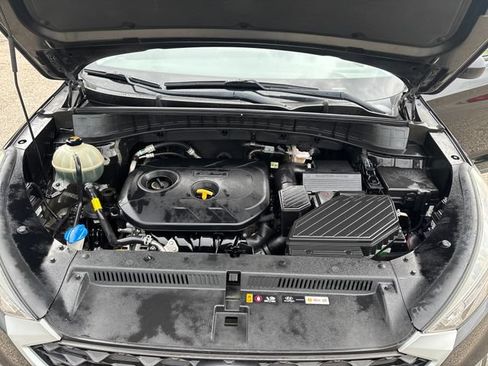 Used 2021 Hyundai Tucson Value FWD image 28