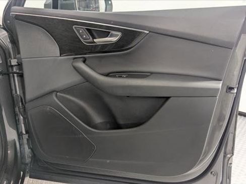 Used 2022 Audi Q7 3.0T Premium image 22