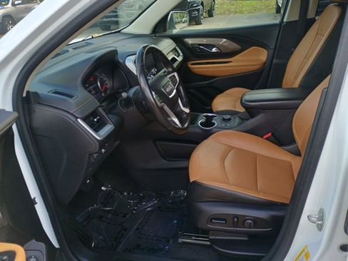 Used 2020 GMC Terrain SLT w/ Preferred Package AWD/4WD image 26